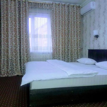 Manzur Apartment Fergana Bagian luar foto