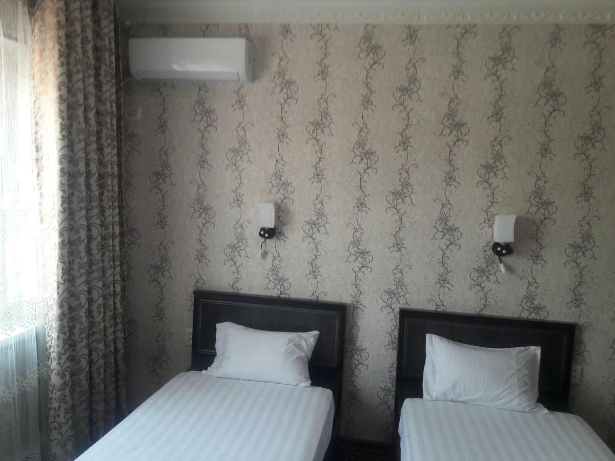 Manzur Apartment Fergana Bagian luar foto