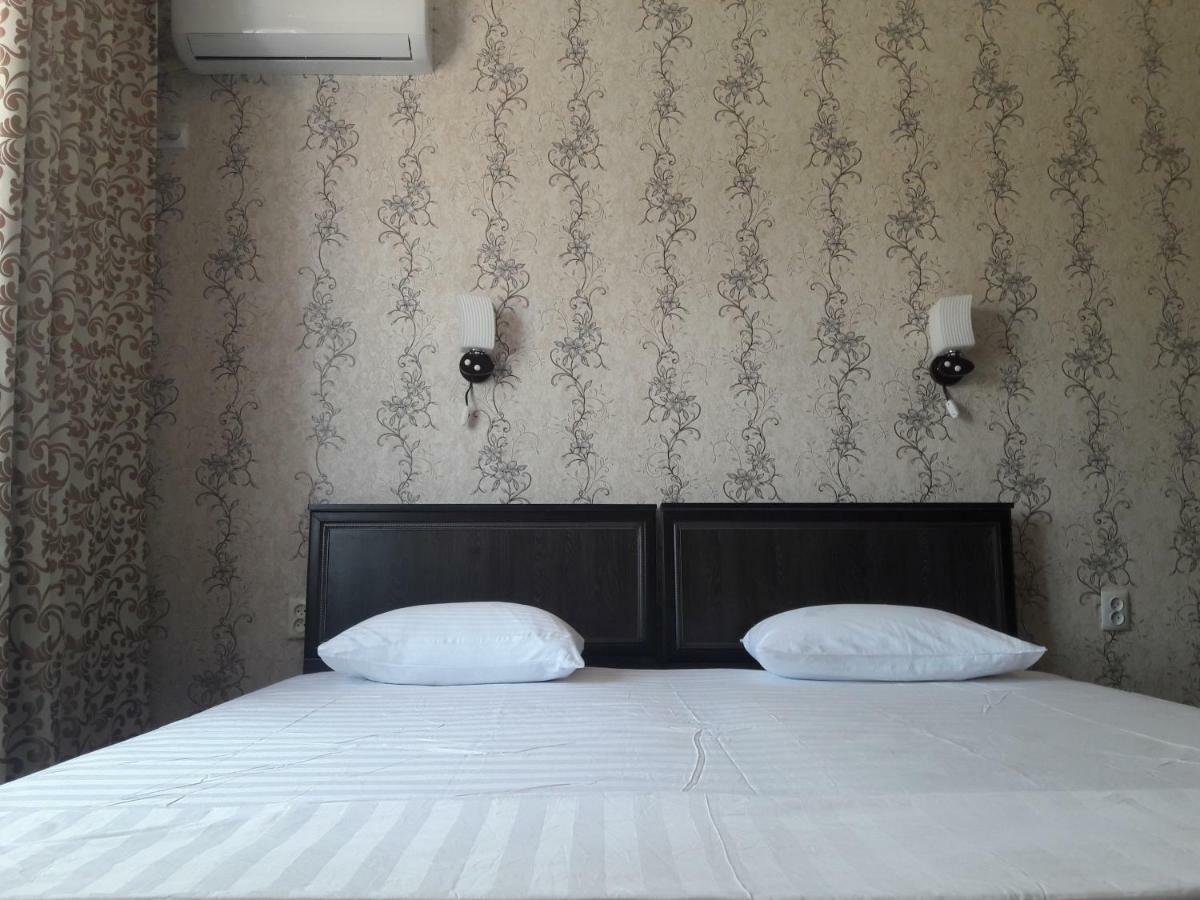 Manzur Apartment Fergana Bagian luar foto